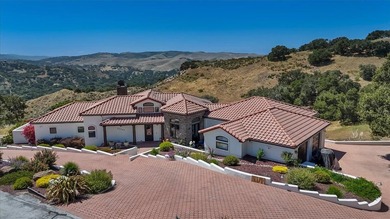 Located behind a private gate on 19.22 acres in San Benancio - photo 4