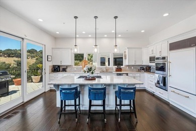 Located behind a private gate on 19.22 acres in San Benancio - photo 8