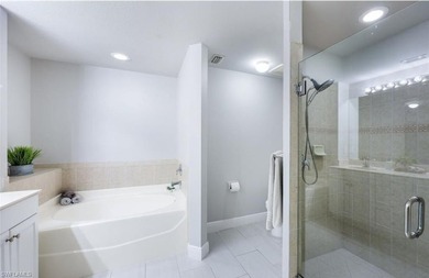 Beautiful Turnkey 1st-floor Coach Home in Avalon Preserve - photo 11