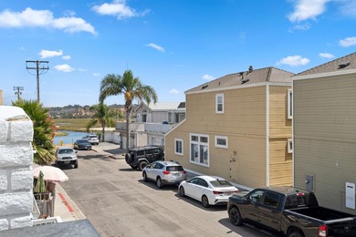 Welcome to your Dream Coastal Investment! This beautifully - photo 18