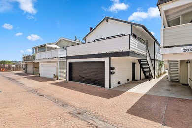 Welcome to your Dream Coastal Investment! This beautifully - photo 23