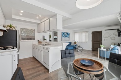 Welcome to your Dream Coastal Investment! This beautifully - photo 28