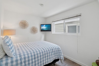 Welcome to your Dream Coastal Investment! This beautifully - photo 31