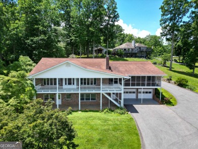 Lake Home For Sale in Hiawassee, Georgia