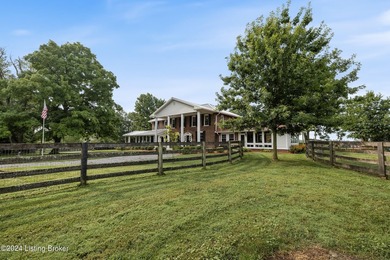 Welcome to 575 Moody Pike where Southern charm meets historic - photo 35