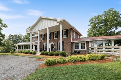 Welcome to 575 Moody Pike where Southern charm meets historic - photo 45