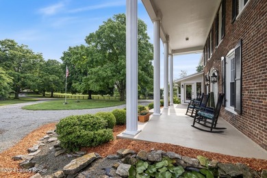 Welcome to 575 Moody Pike where Southern charm meets historic - photo 49