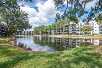 (private lake, pond, creek) Condo For Sale in St. Petersburg Florida