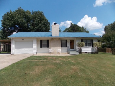 Lake Home Sale Pending in Diamond City, Arkansas