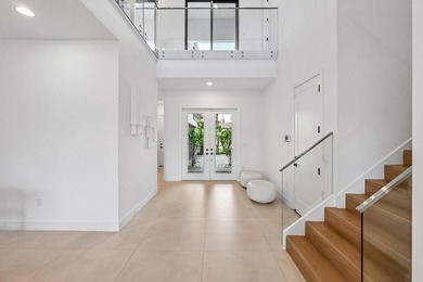 Welcome to this spectacular residence in the Lotus community of - photo 6