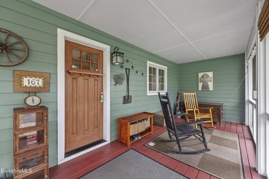 Lovingly maintained contemporary Cape set on just over an acre - photo 4