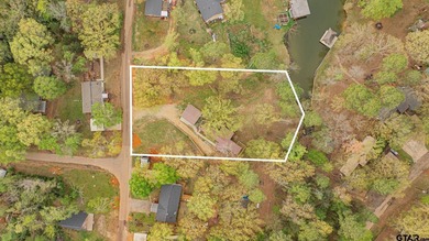Waterfront Manufactured Home on Lake Bob Sandlin 2 Bed | 2 Bath - photo 14