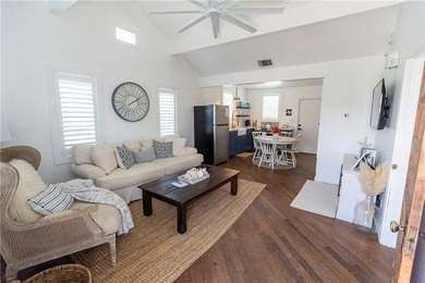 Rare opportunity to own TWO fully independent one bedroom - photo 15