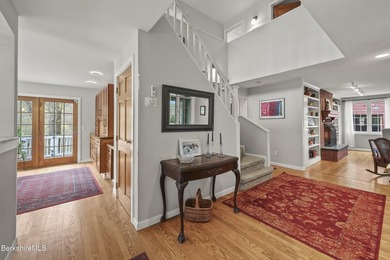 Lovingly maintained contemporary Cape set on just over an acre - photo 6