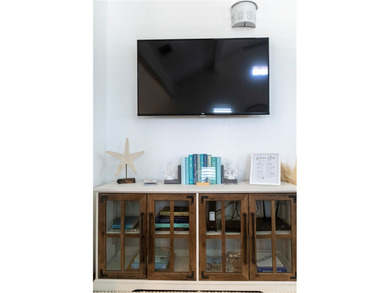 Rare opportunity to own TWO fully independent one bedroom - photo 17