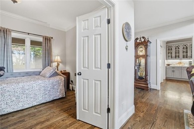 Discover the perfect blend of luxury, privacy, and convenience - photo 23