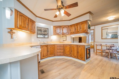 Waterfront Manufactured Home on Lake Bob Sandlin 2 Bed | 2 Bath - photo 24