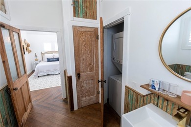 Rare opportunity to own TWO fully independent one bedroom - photo 27