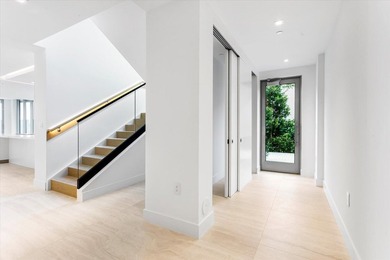 The ONLY DIRECT WATERFRONT Intracoastal Townhouse available in - photo 5
