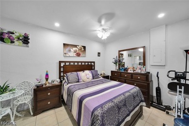 Beautiful pool home with a large backyard in Southwest Cape - photo 44