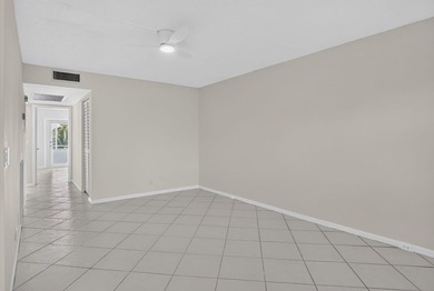 Light and Bright 2-bedroom, 2-bathroom condo on the 3rd floor - photo 9