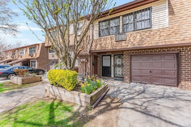 East River Condo Sale Pending in College Point New York