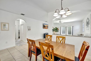 Rare opportunity to own a fully furnished 4-bedroom, 2-bath home - photo 11