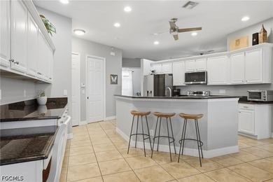 Gulf access paradise in SW Cape Coral. Welcome to waterfront - photo 12