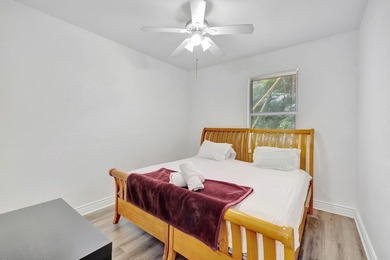 Rare opportunity to own a fully furnished 4-bedroom, 2-bath home - photo 17