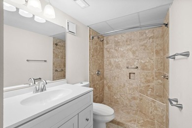 This one bedroom, 2 bath ocean front unit is located in the - photo 19