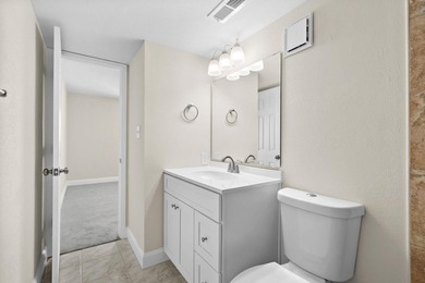 This one bedroom, 2 bath ocean front unit is located in the - photo 20
