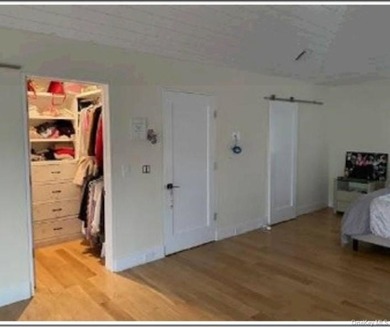 Property sold occupied. No lease, no access. Buyer assumes all - photo 22