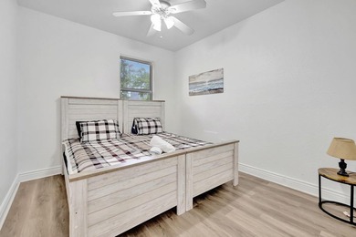 Rare opportunity to own a fully furnished 4-bedroom, 2-bath home - photo 22