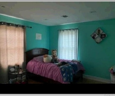Property sold occupied. No lease, no access. Buyer assumes all - photo 24