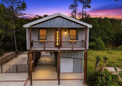 Currently operating as a successful short-term rental, this - photo 1