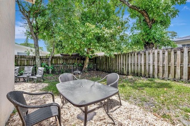 Rare opportunity to own a fully furnished 4-bedroom, 2-bath home - photo 32