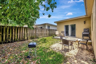 Rare opportunity to own a fully furnished 4-bedroom, 2-bath home - photo 34