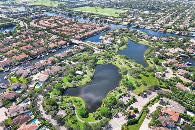 A true gem located on the Intracoastal Waterways on one of the - photo 40