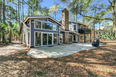 Beautifully renovated 3-bedroom, 2.5-bath home set on a private - photo 41