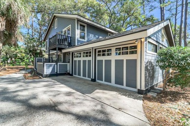 Beautifully renovated 3-bedroom, 2.5-bath home set on a private - photo 45