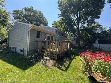 Behind the trees and overgrowth, there is a home just waiting to - photo 5