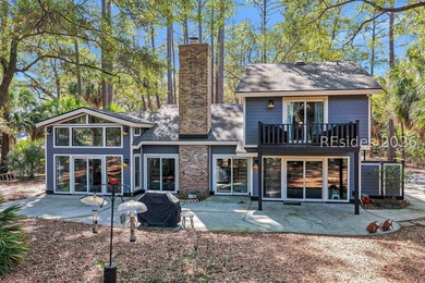 Beautifully renovated 3-bedroom, 2.5-bath home set on a private - photo 49