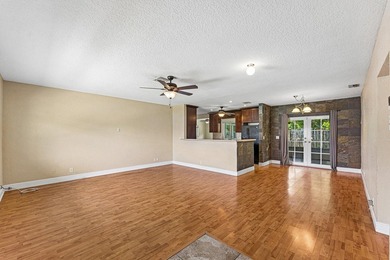 Welcome to this beautifully maintained 2-bedroom, 2-bath home - photo 7