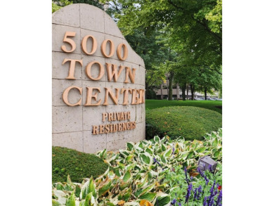 (private lake, pond, creek) Condo For Sale in Southfield Michigan