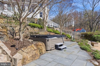 Glenloch Manor is the rare property that delivers both - photo 14