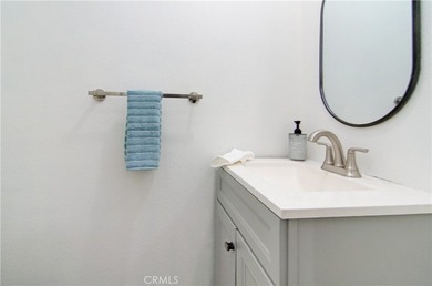 Fantastic purchase opportunity on this beautiful 2-bedroom plus - photo 26