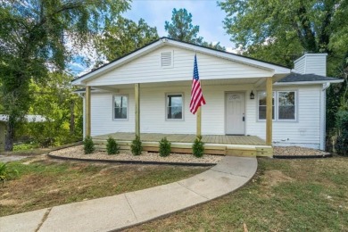 Lake Home For Sale in Gainesville, Georgia