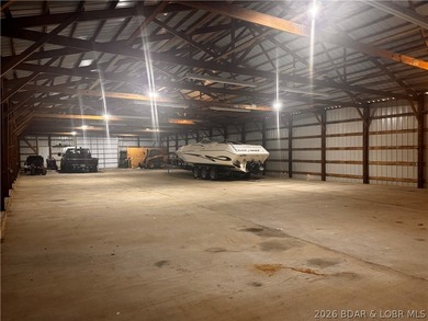 Boat Racer, Motor-coach or just too many toys this 6000 sq.ft - photo 11