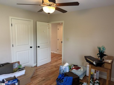 HANDICAP ACCESSIBLE! Welcome home to this beautifully maintained - photo 15