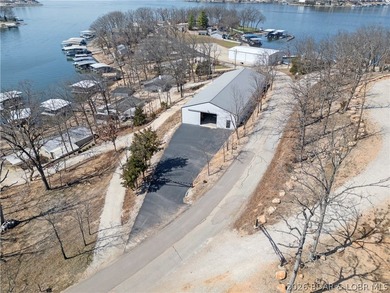 Boat Racer, Motor-coach or just too many toys this 6000 sq.ft - photo 18